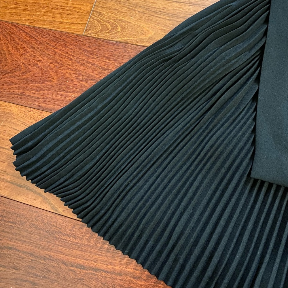 New THEORY Women Black Malkan P Winslow Layered Pleated Skirt Dress Size 6 - Picture 4 of 8